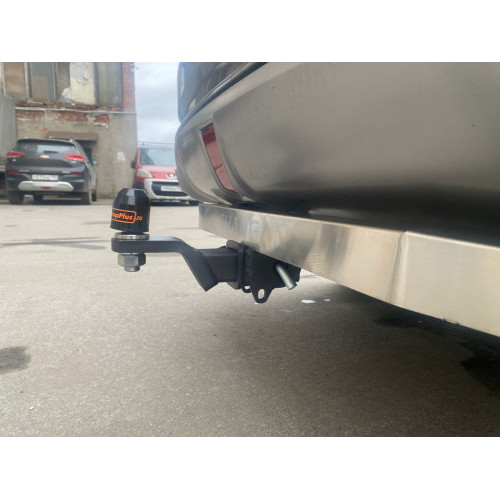 Фаркоп TCC для CHANGAN CS95 2024- Арт. TCU00421 (надпись Changan) (с отсекателем выхлопных газов, бампер не греется)