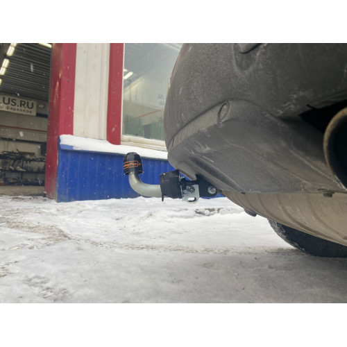 Фаркоп MOTODOR на Volkswagen Touareg 2010-2018  Арт. 92706 (Оцинкованный шар)