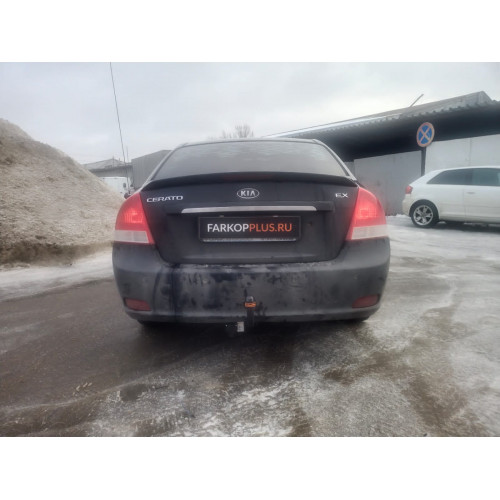 Фаркоп BOSAL (ORIS) на KIA Cerato 2004–2008  Арт. 6732-A (хетчбэк, седан)
