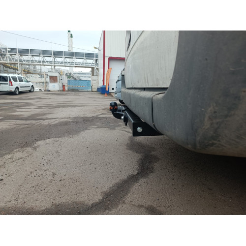 Фаркоп BOSAL (ORIS) на FORD Transit 2000–2014  Арт. 3982-F (без ступеньки)