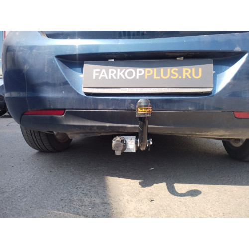 Фаркоп Лидер Плюс на OPEL Astra J 2010–2015  Арт. O118-A (кроме а/м с выступающей выхлопной трубой)