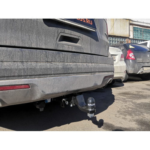 Фаркоп BALTEX на FORD Explorer 2011–  Арт. 08.2247.32 (фаркоп под квадрат 50х50)
