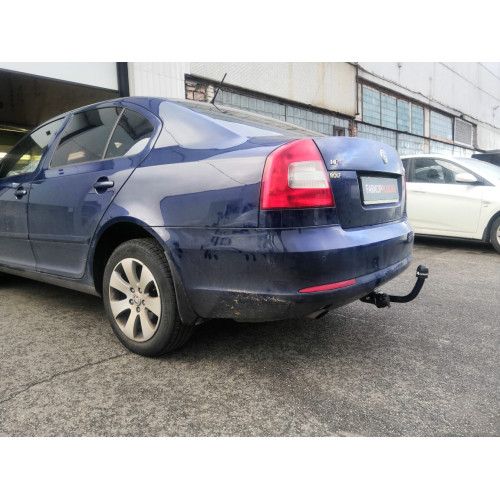 Фаркоп Лидер Плюс на SKODA Octavia 2009–2013  Арт. S106-A (A5 рестайлинг)