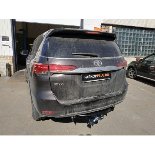 Фаркоп BALTEX на TOYOTA Fortuner 2017-  Арт. 24.9007.21 