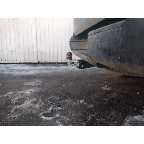 Фаркоп Motodor на VOLKSWAGEN Amarok 2010–  Арт. 92709F